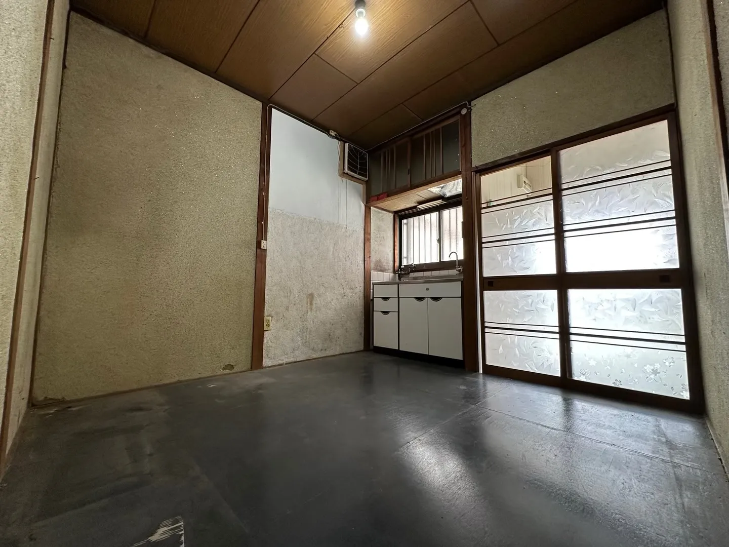 「🏠120万円で買える!? 大阪のレトロテラスハウス」または...