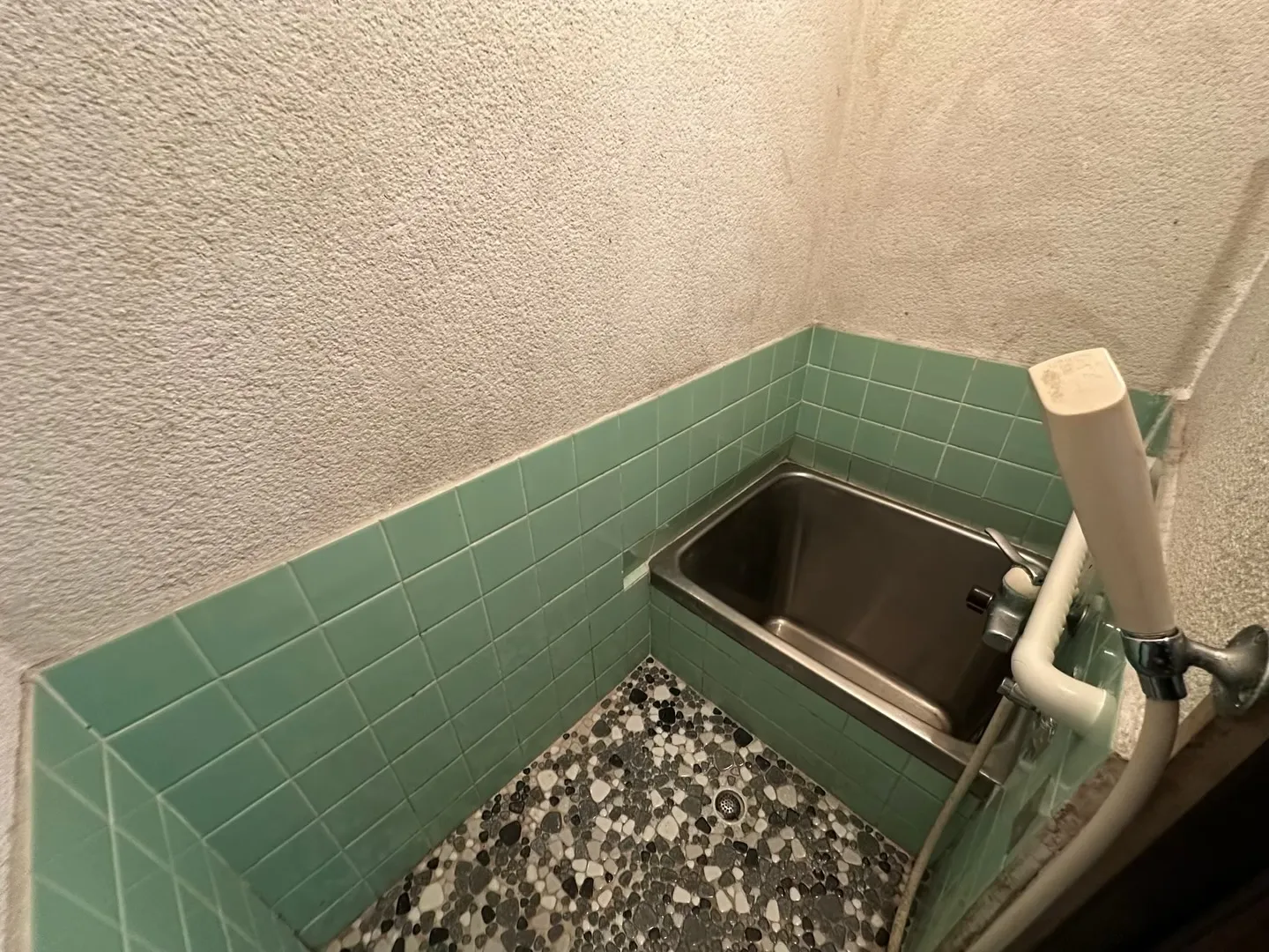 「🏠120万円で買える!? 大阪のレトロテラスハウス」または...