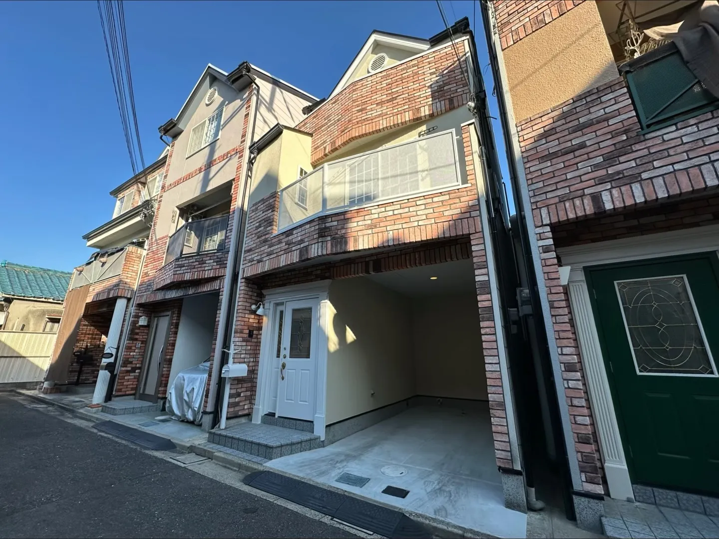 【駅9分×フルリフォーム済】1880万円｜駐車場付き3LDK