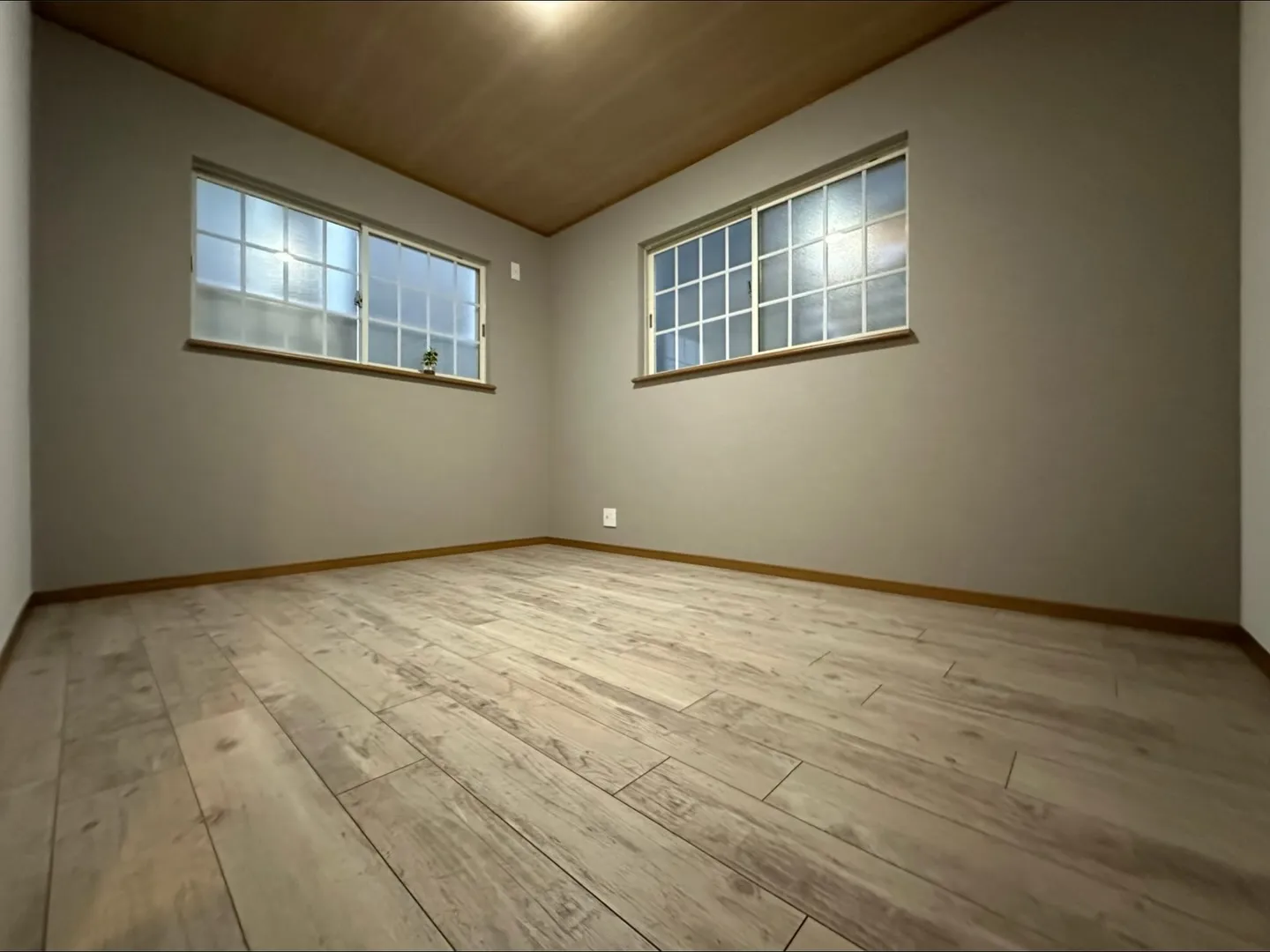 【駅9分×フルリフォーム済】1880万円｜駐車場付き3LDK