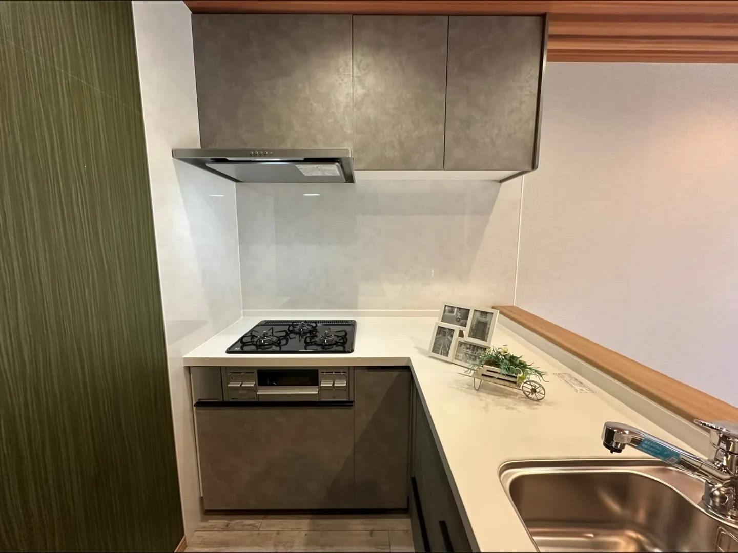 【駅9分×フルリフォーム済】1880万円｜駐車場付き3LDK