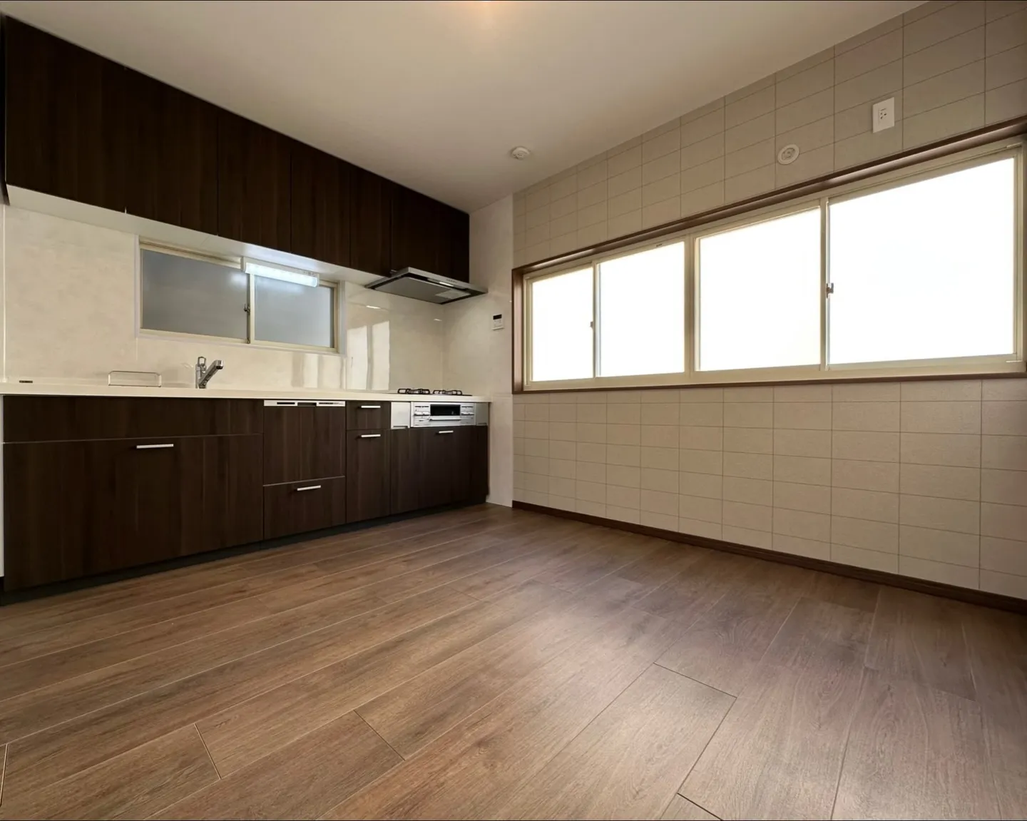 【2,480万円】即入居OK！フルリフォーム済4LDK｜門真...