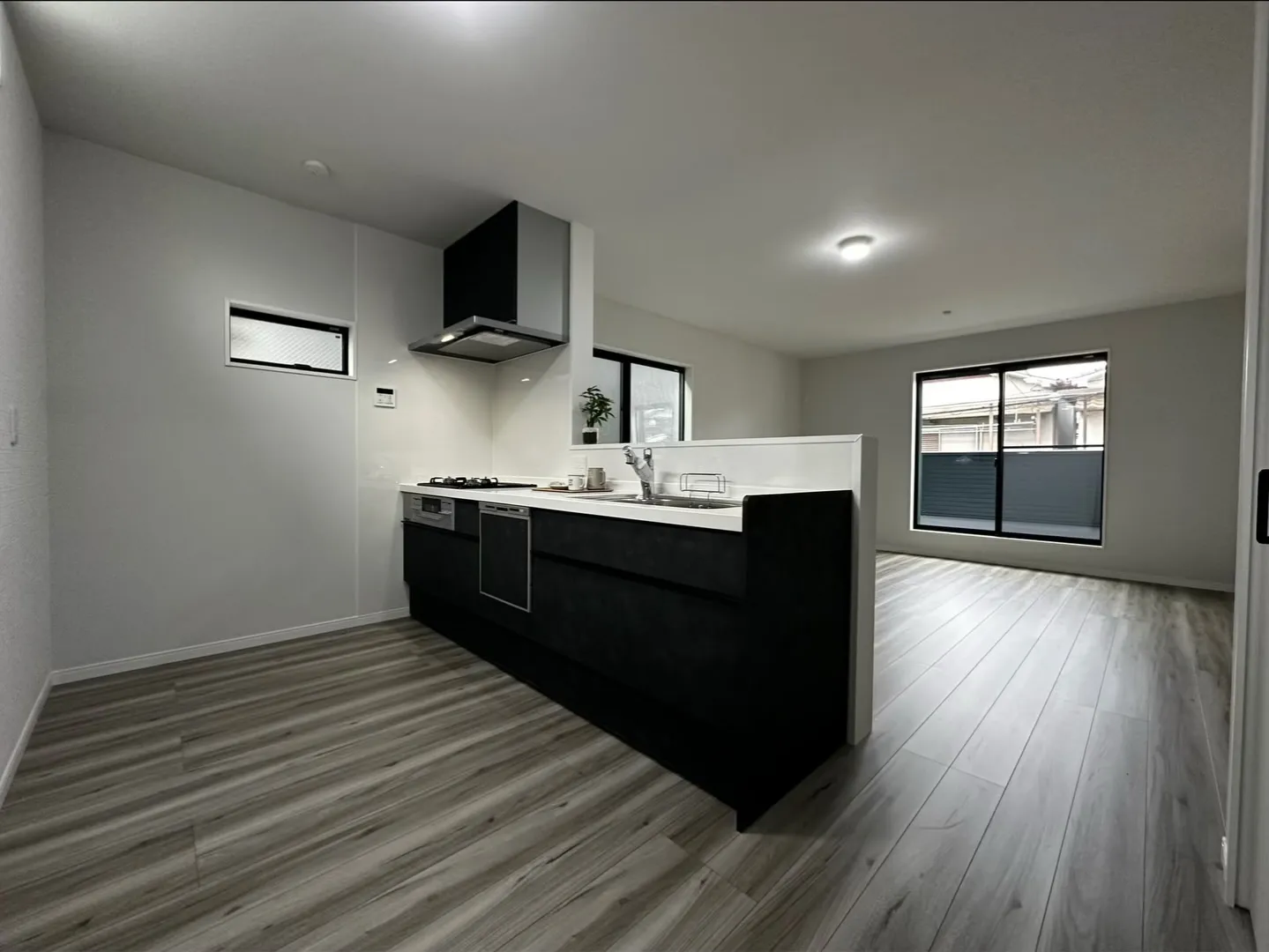 東花園駅徒歩7分｜新築3LDK｜2,980万円｜東大阪市新池...