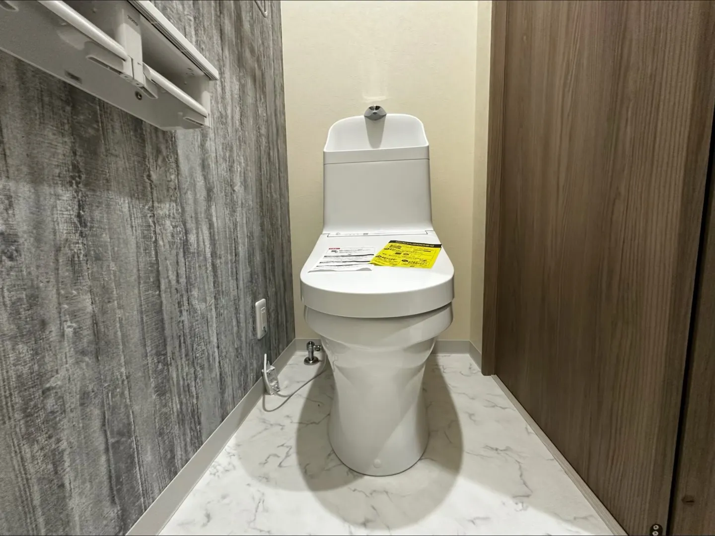 駅徒歩7分でこの価格…正直...