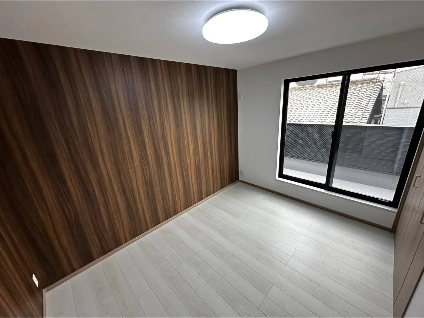 駅徒歩7分でこの価格…正直...