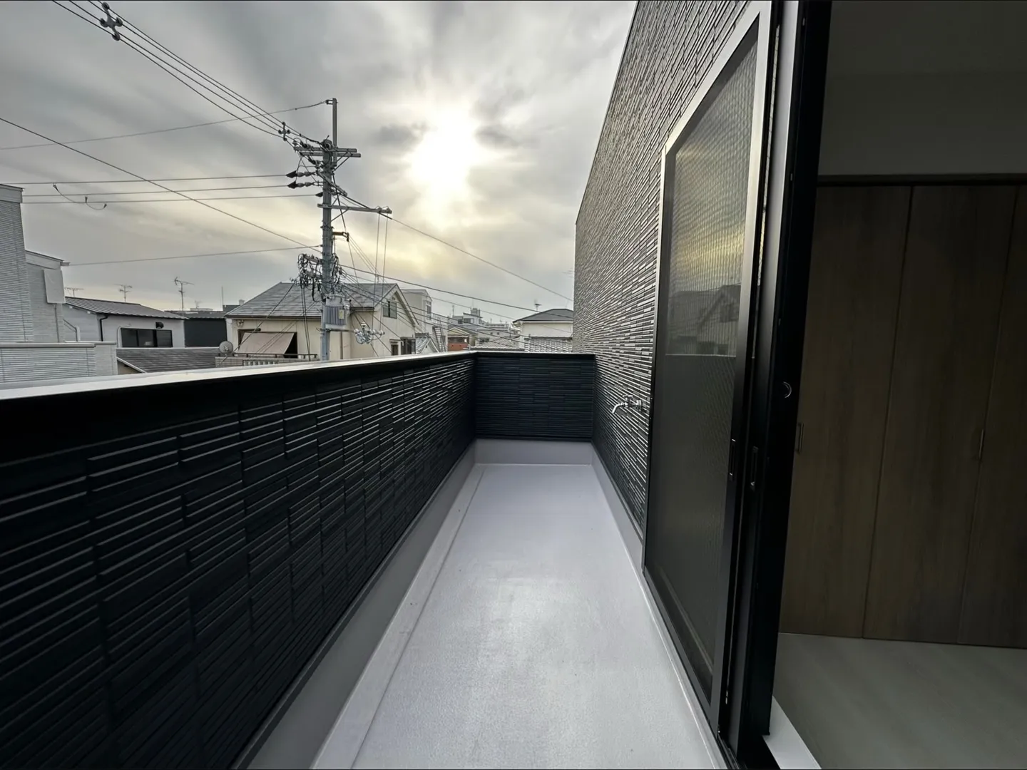 駅徒歩7分でこの価格…正直...