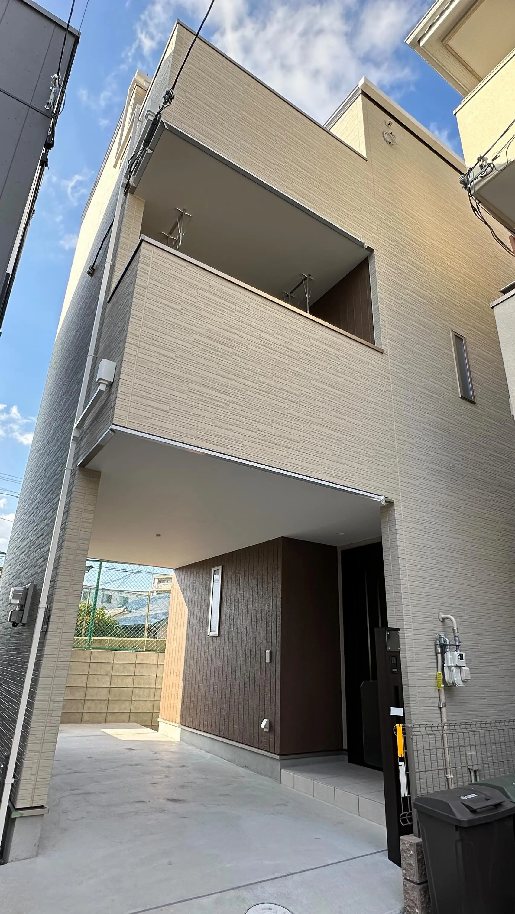 四条畷駅10分！広さしっかり3階建ての家を内見してきました。